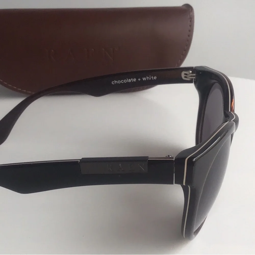 RAEN Dayton optics chocolate Frame Sunglasses with Brown Case